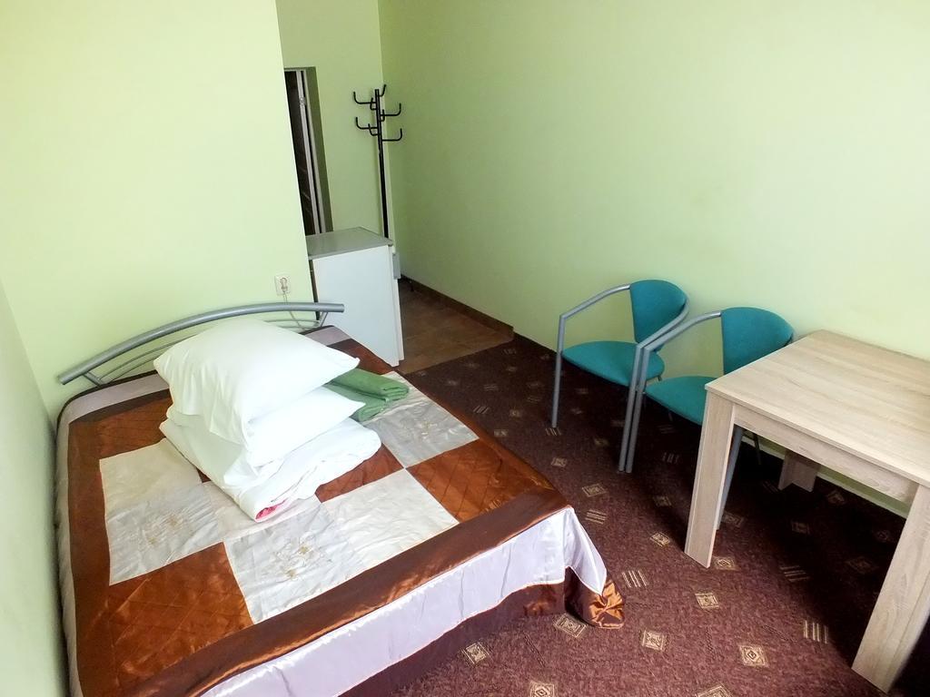 Motelis Jonuciai Garliava Chambre photo